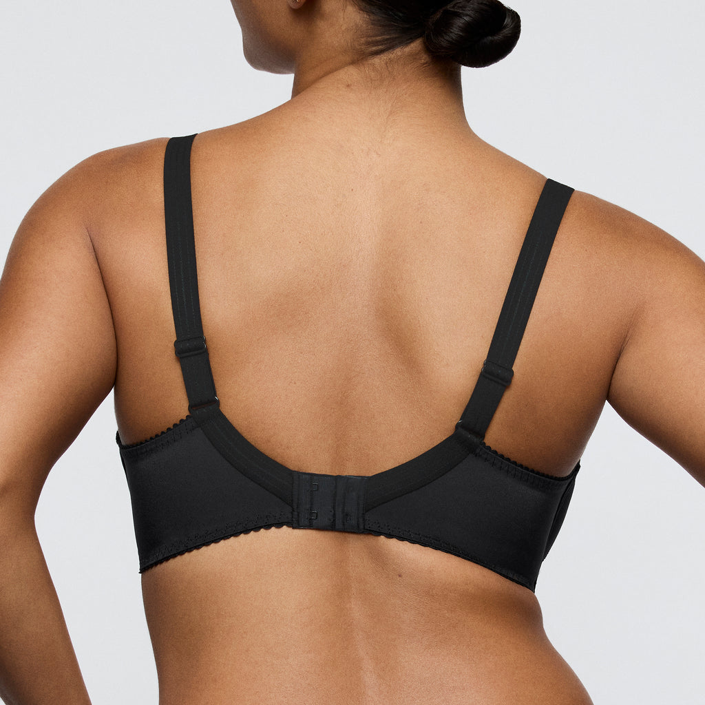 BH's zwart Prima Donna