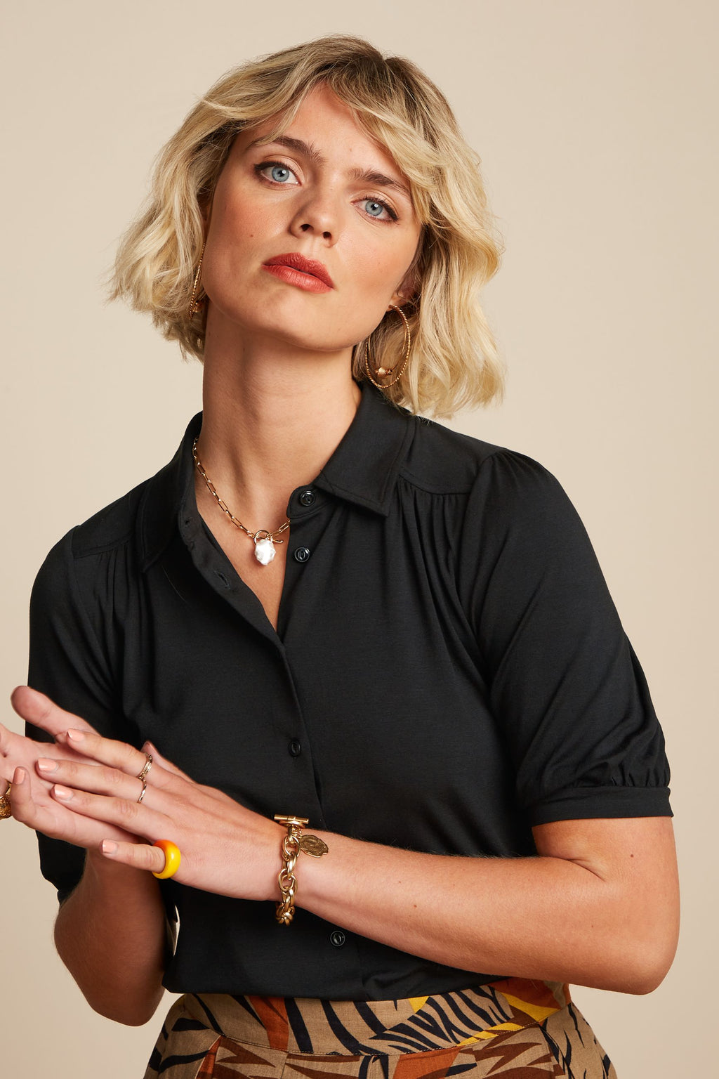 Blouses korte mouw zwart King Louie