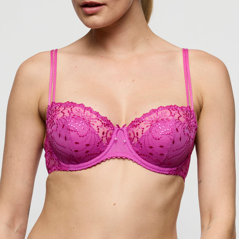 BH's roze Marie Jo