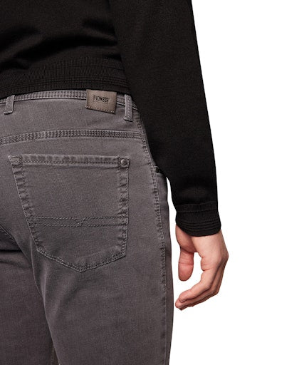 Broeken grijs Pioneer