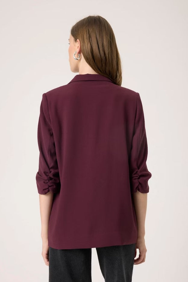 Blazers bordeaux Soaked In Luxury