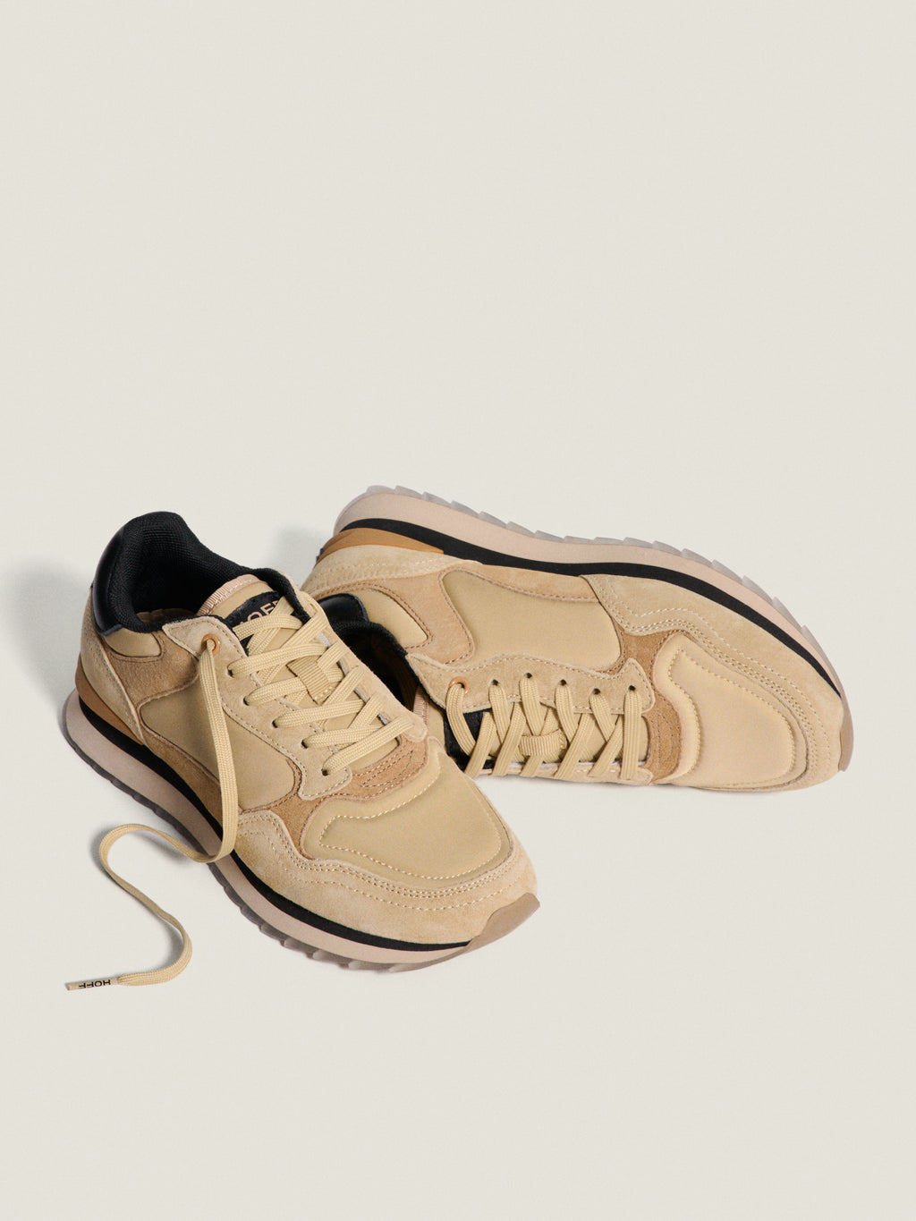 Sneakers multicolor HOFF