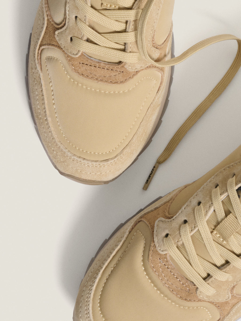Sneakers multicolor HOFF