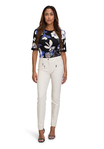 Pulls zwart Betty Barclay