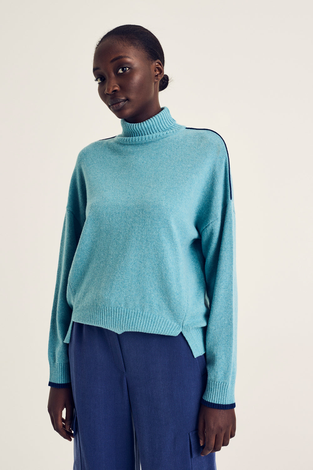 Pulls blauw Terre Bleue