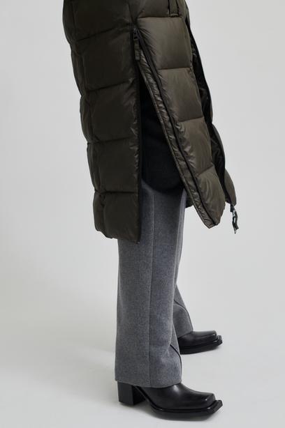 Mantels bruin Second Female