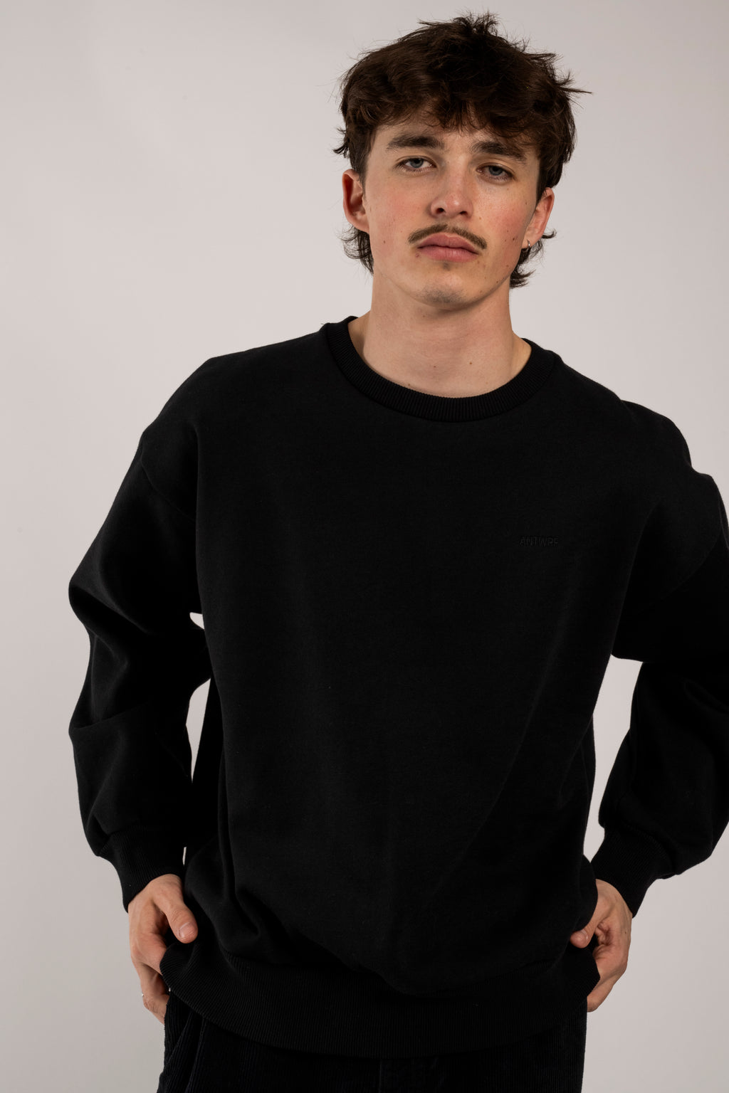 Sweaters zwart ANTWRP