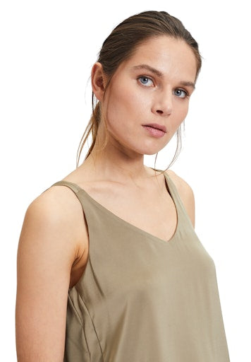 Tops groen Vera Mont