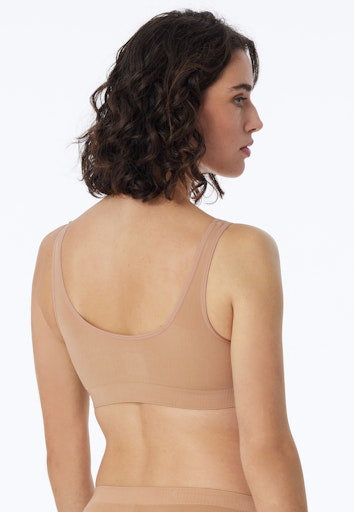 BH's beige SCHIESSER