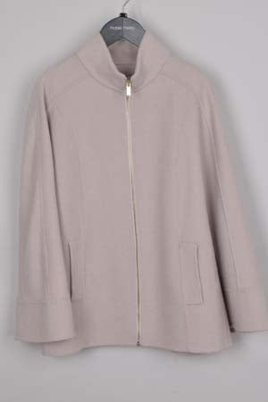 Poncho's beige Marie Méro