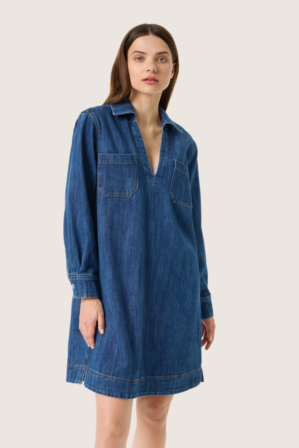 Jurken lange mouw blauw Soaked In Luxury