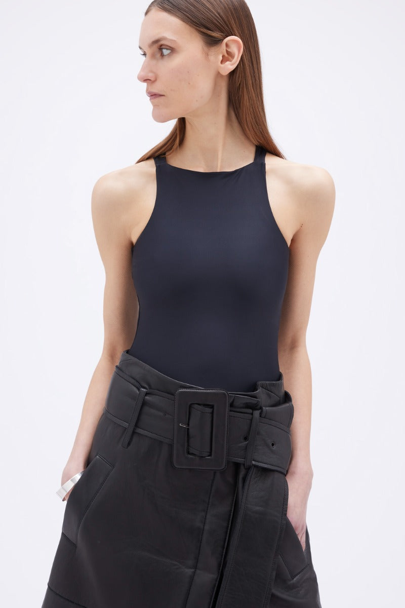 Body zwart REMAIN