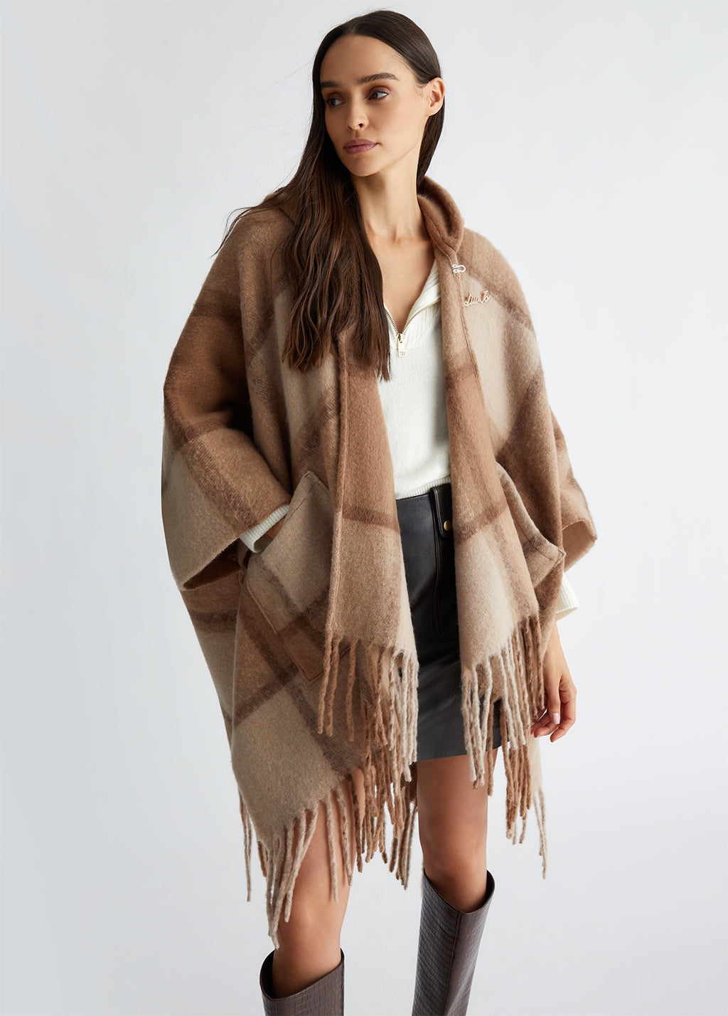 Poncho's beige Liu Jo