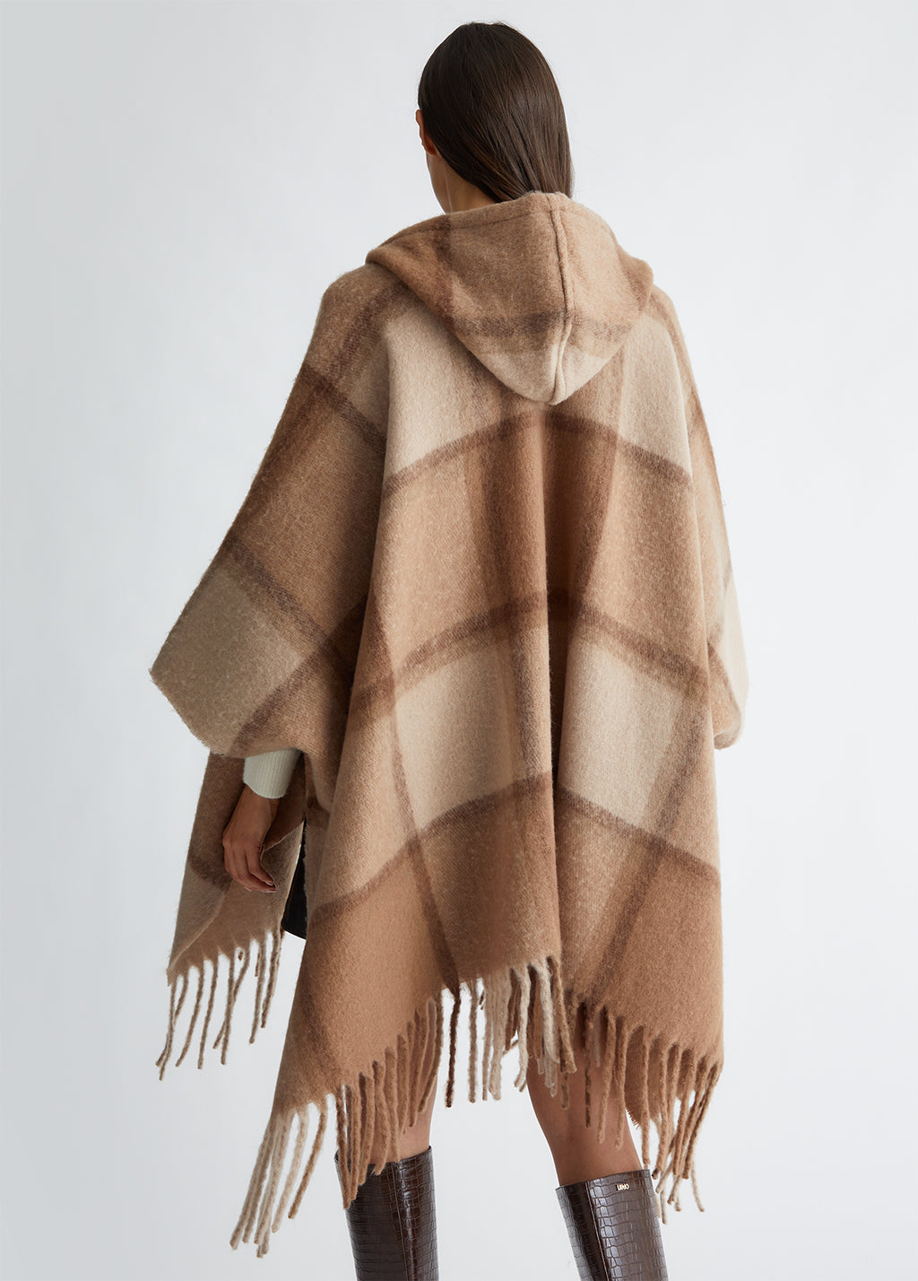 Poncho's beige Liu Jo