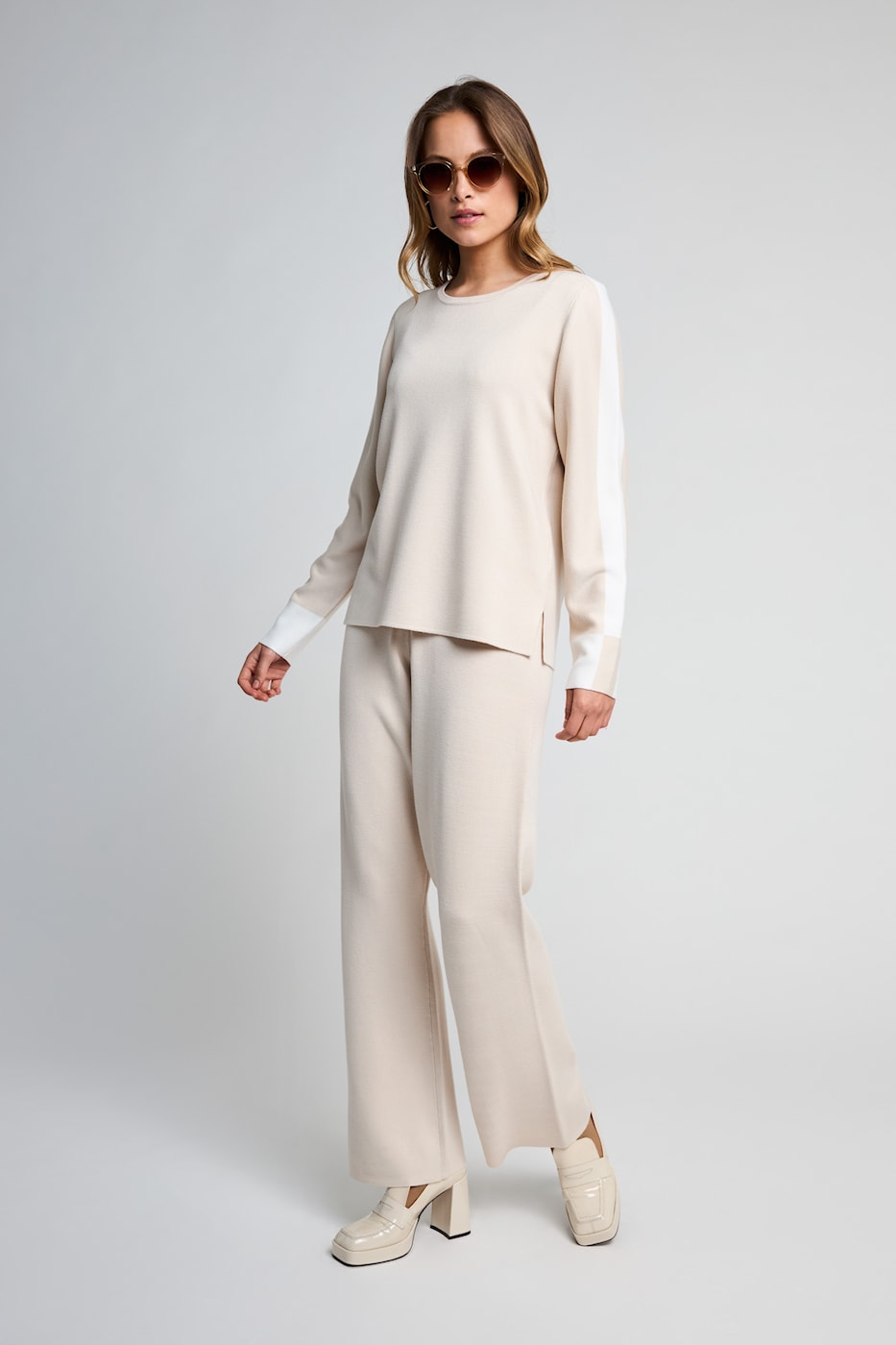 Pulls beige Micha