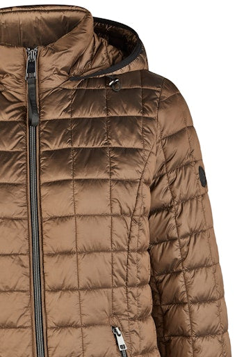 Jassen bruin Barbara Lebek