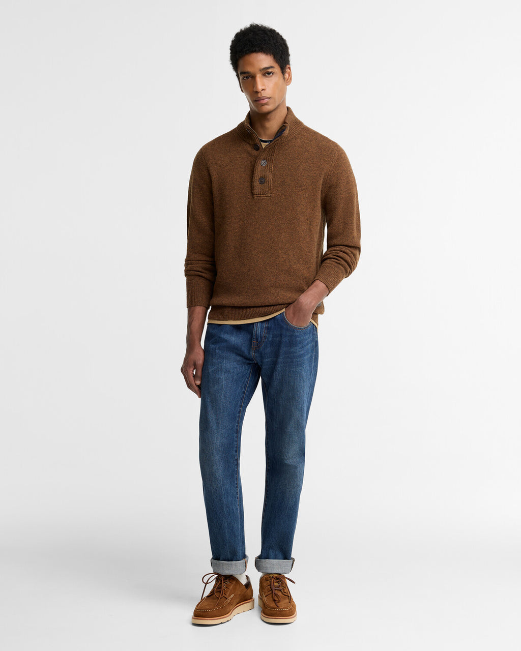 Pulls bruin Barbour