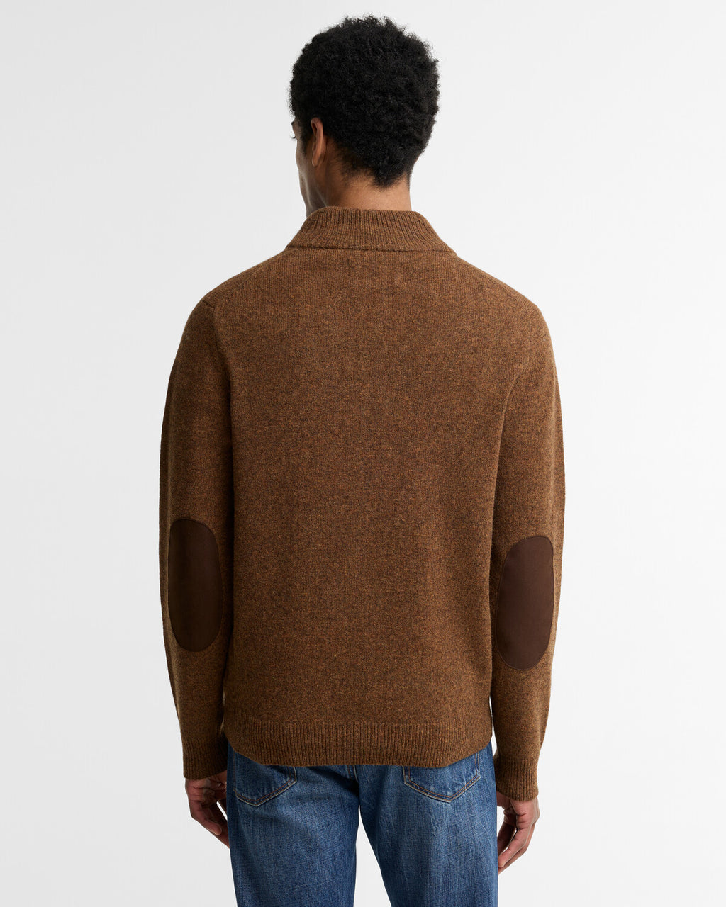 Pulls bruin Barbour