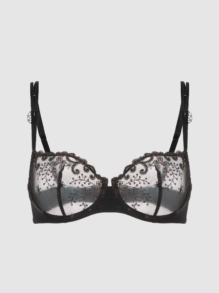 BH's zwart Simone Pérèle