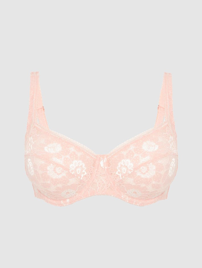 BH's roze Simone Pérèle