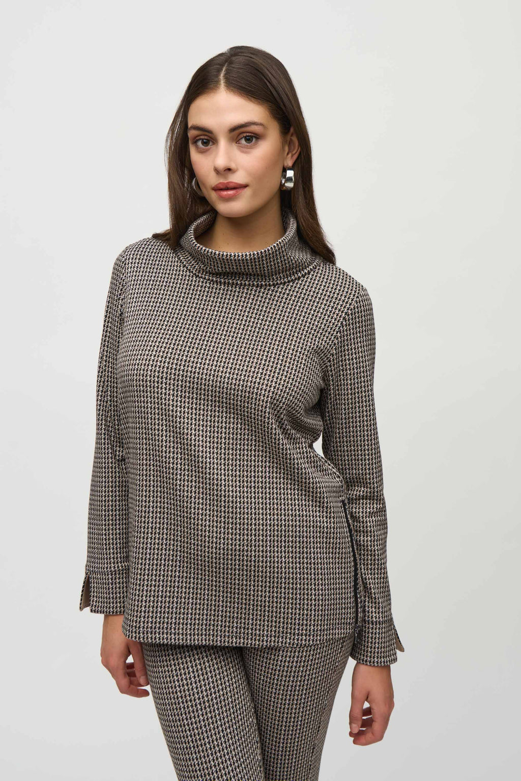 Pulls bruin Joseph Ribkoff