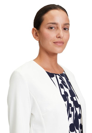 Blazers wit Vera Mont