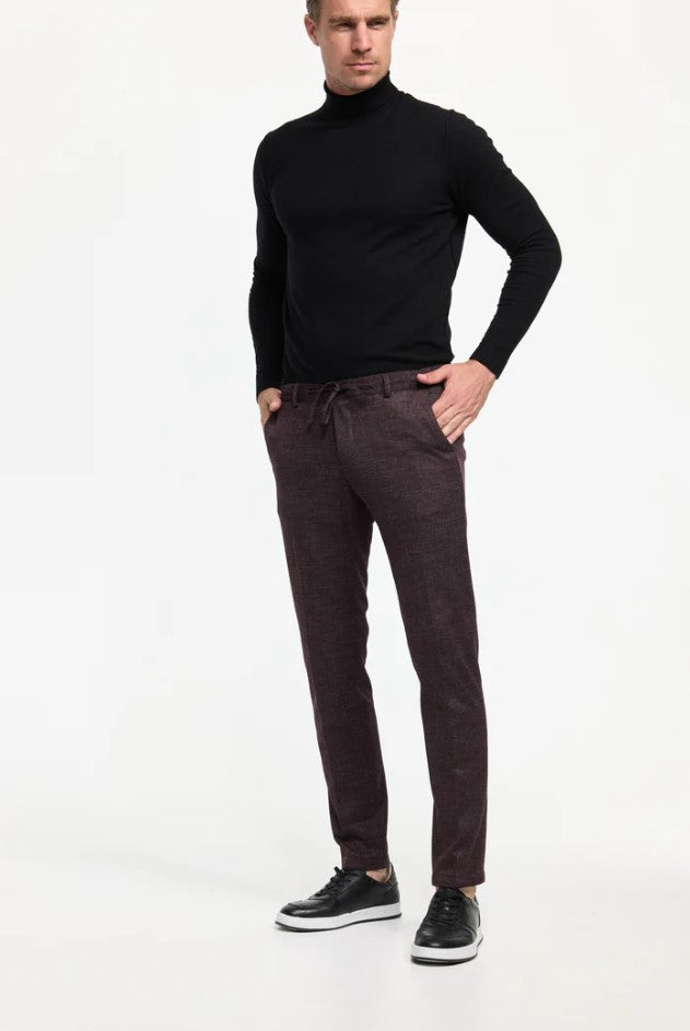 Broeken rood Zuitable