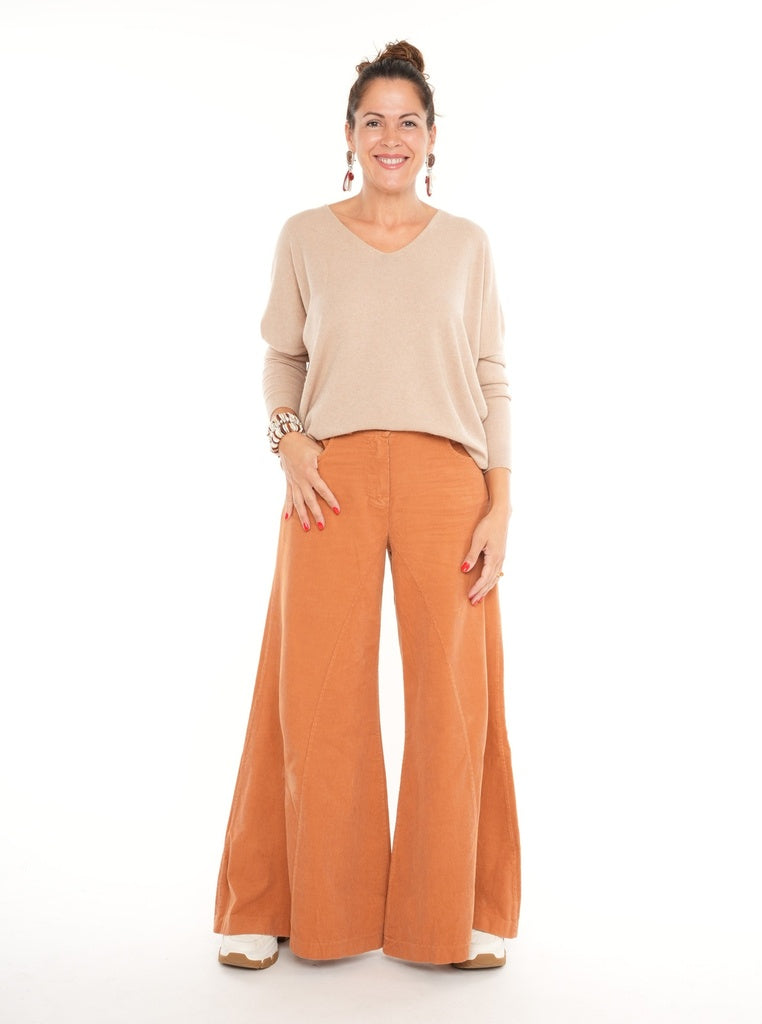 Pulls beige BLACK ROSE