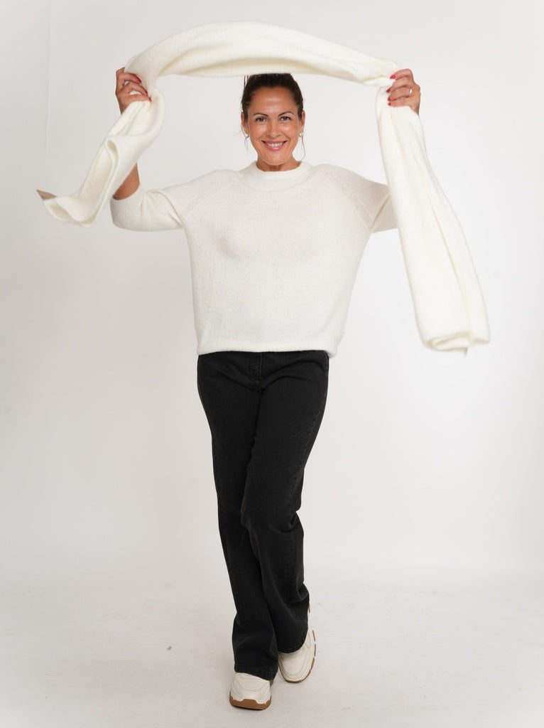 Pulls beige BLACK ROSE