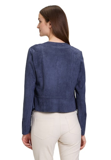 Blazers navy Betty Barclay
