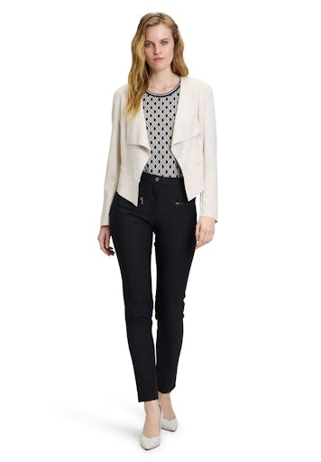 Blazers wit Betty Barclay