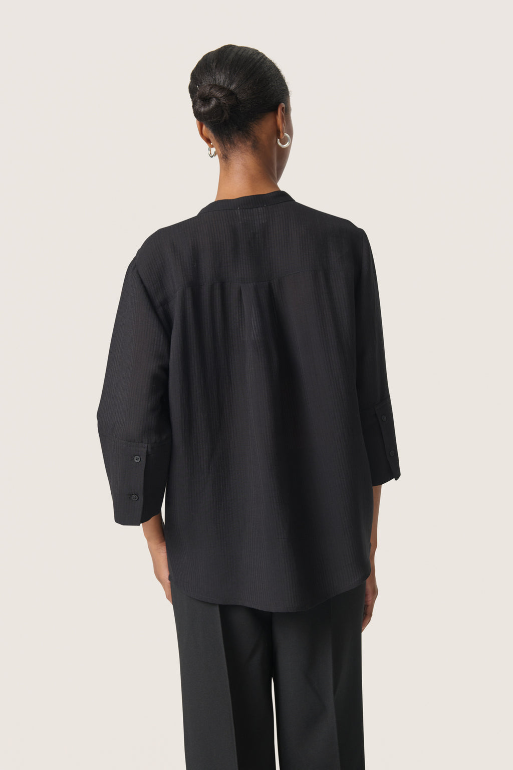 Blouses lange mouw zwart Soaked In Luxury