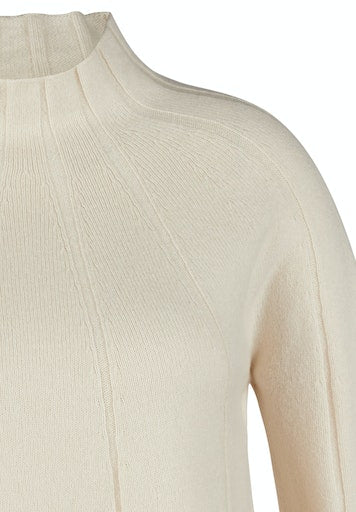 Pulls beige LeComte