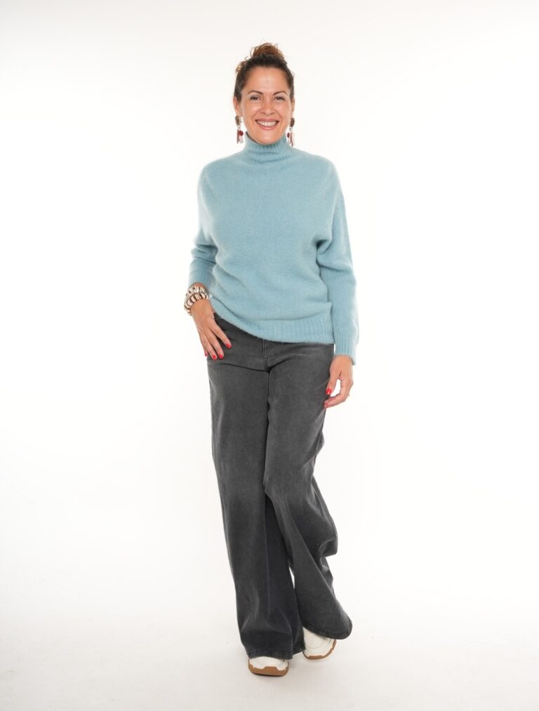 Pulls blauw BLACK ROSE