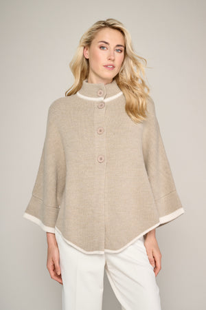 Poncho's beige Marie Méro