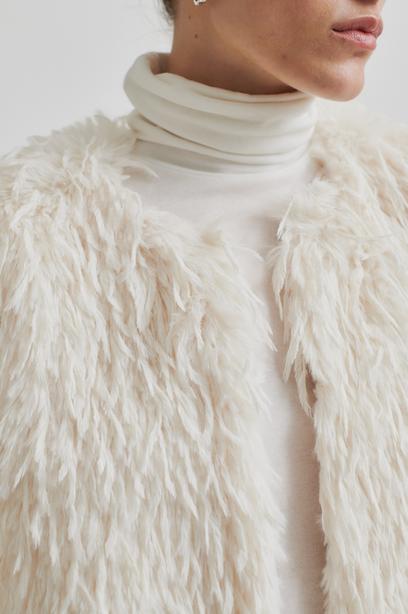 Jassen wit Second Female