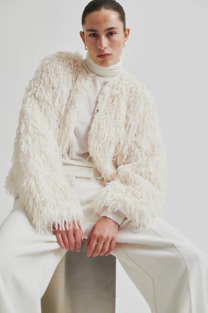 Jassen wit Second Female