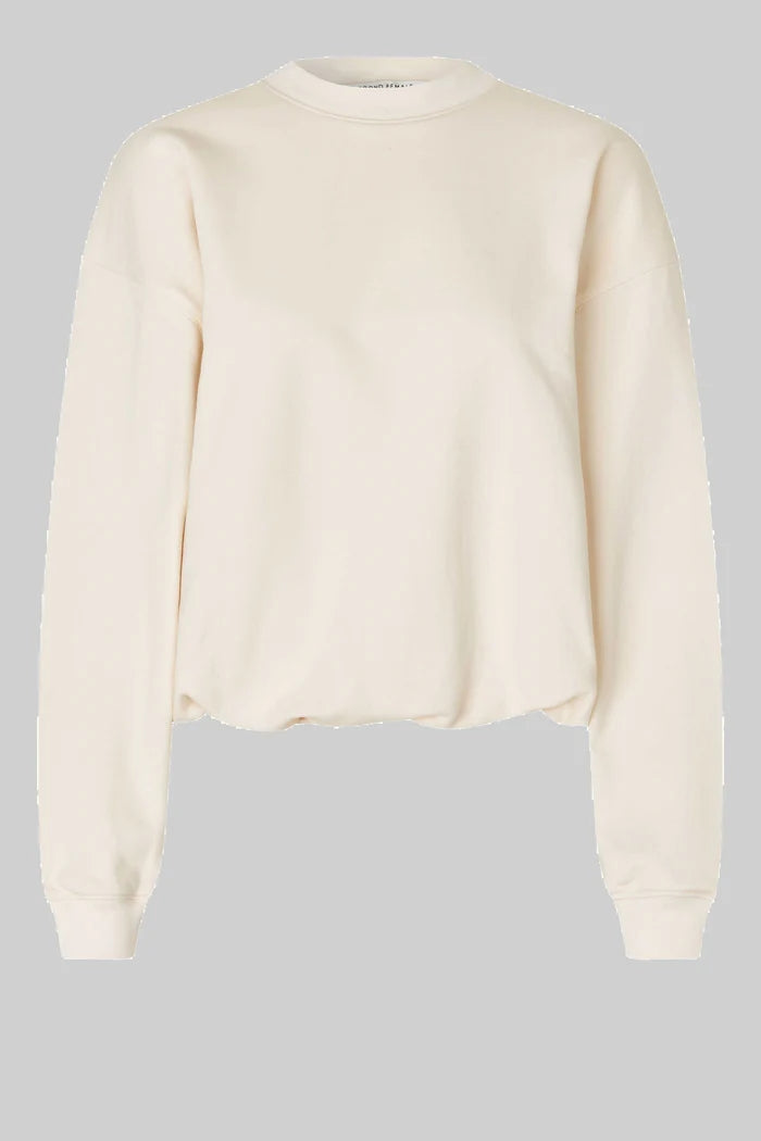 Sweaters wit Second Female