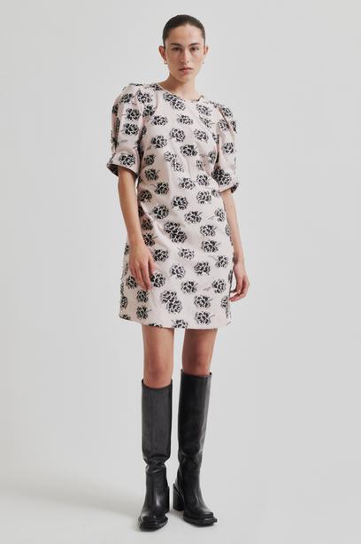 Jurken korte mouw roze Second Female