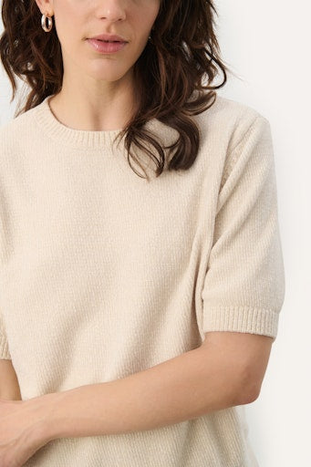 Pulls beige Part Two