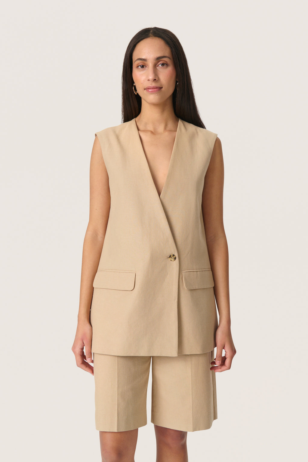 Gilets beige Soaked In Luxury