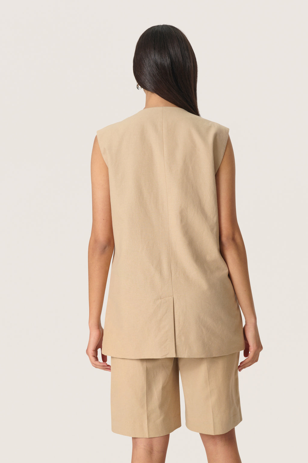 Gilets beige Soaked In Luxury