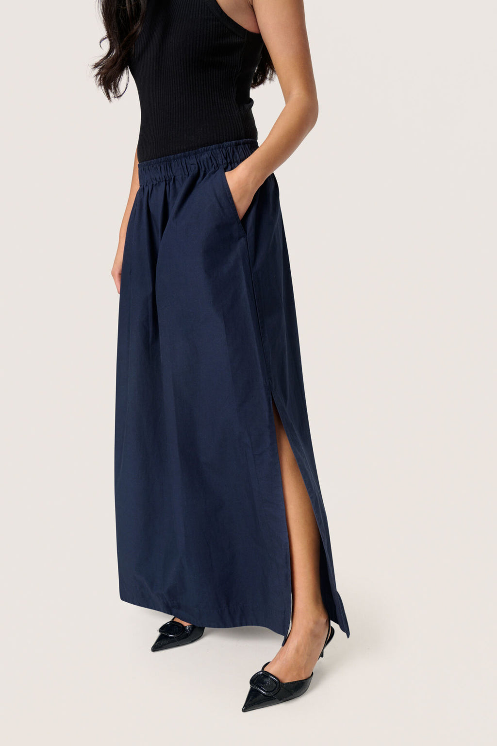 Rokken navy Soaked In Luxury