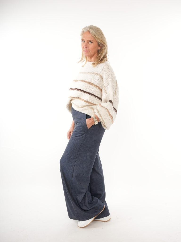 Pulls beige BLACK ROSE