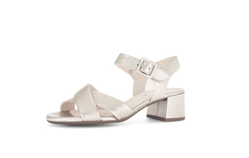 Sandalen beige Gabor