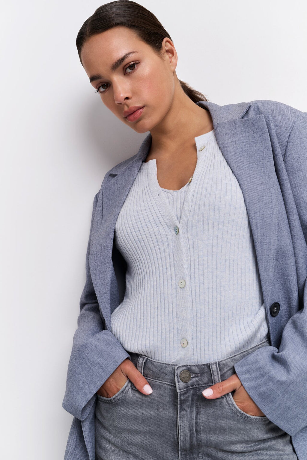 Cardigans grijs YAYA