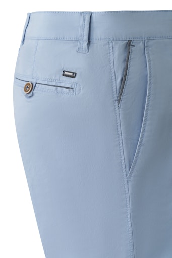 Shorten blauw Bugatti