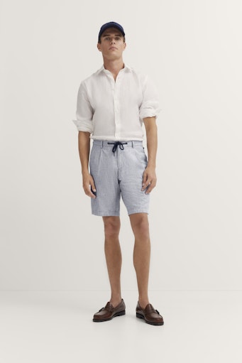 Shorten blauw Bugatti