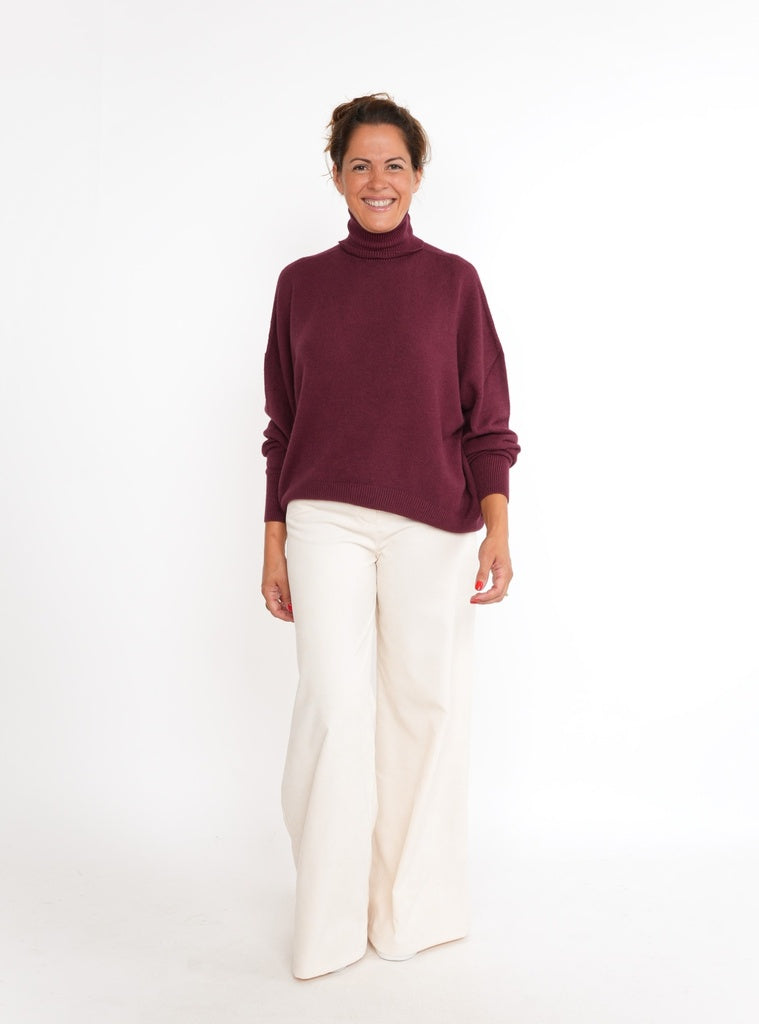 Pulls rood BLACK ROSE