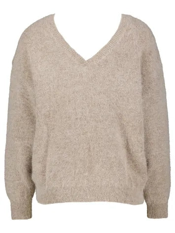 Pulls beige March23